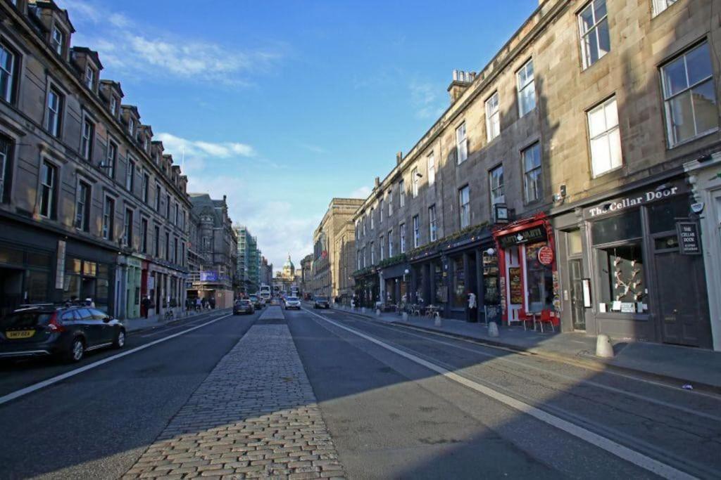 George IV Bridge - Superbly Located 3 Bedroom! Edimburgo Esterno foto