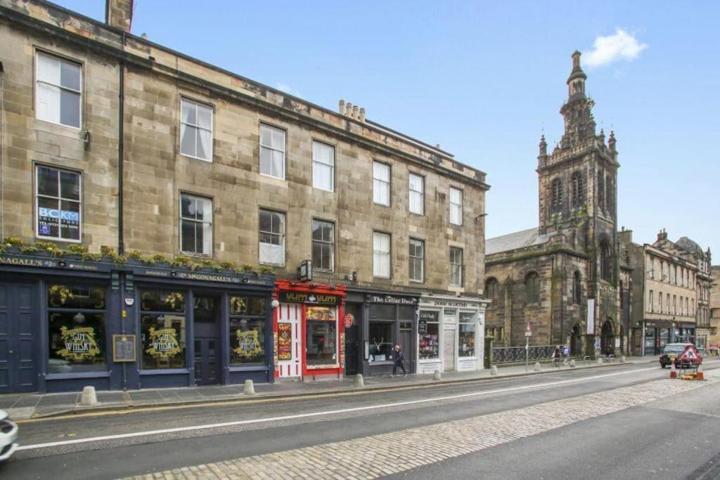 George IV Bridge - Superbly Located 3 Bedroom! Edimburgo Esterno foto